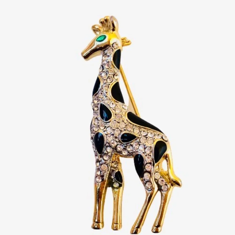 N/A giraffe brooch